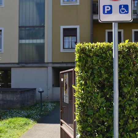Giovanni's Urban Retreat *
